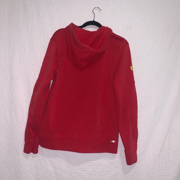 PUMA-FERRARI ZIP UP HOODIE (FITS A LARGE ALSO) - Picture 5 of 6